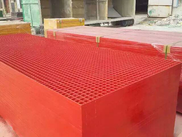 待發中玻璃鋼格柵
